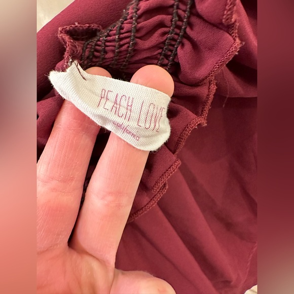 Peach Love Burgundy Plum Off Shoulder Shorts Romper Size S - Picture 8 of 8